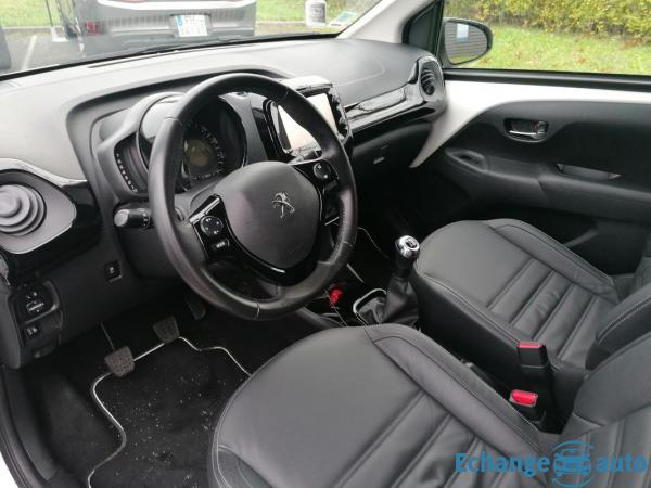 Peugeot 108 1.2 PURETECH 82 CV FELINE GARANTIE 6 MOIS