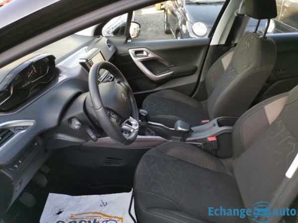 Peugeot 2008 1.2 PureTech Active