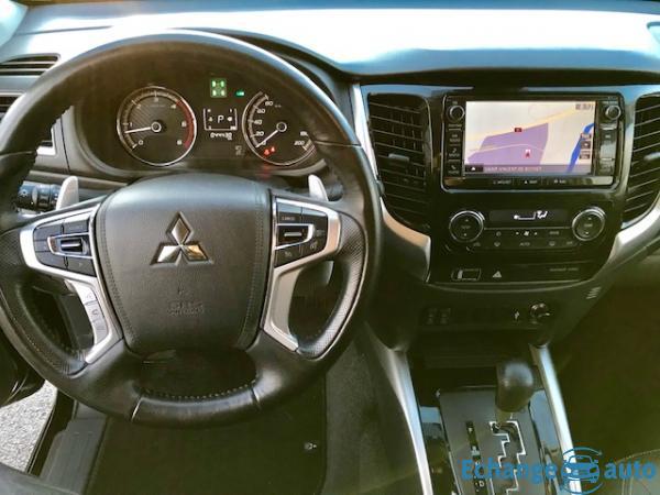 Mitsubishi L200 III DOUBLE CAB 2.4DI-D 181 INSTYLE BVA