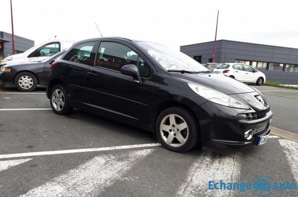 Peugeot 207 1.4 VTI 90 CH EXECUTIVE - GARANTIE 6 MOIS