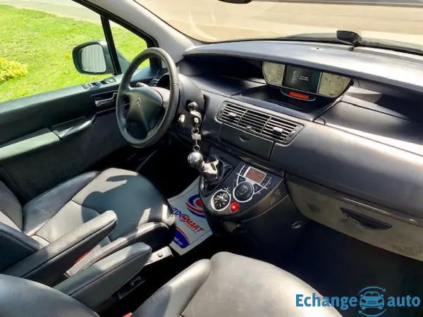 CITROEN C8 2.0 HDi135 Exclusive 7pl