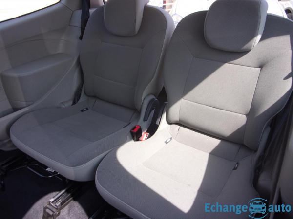 Renault Twingo 1.2 16V 75 QUICKSHIFT TREND.1ère main