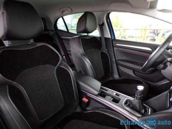 Renault Mégane IV BERLINE dCi 130 Energy Intens