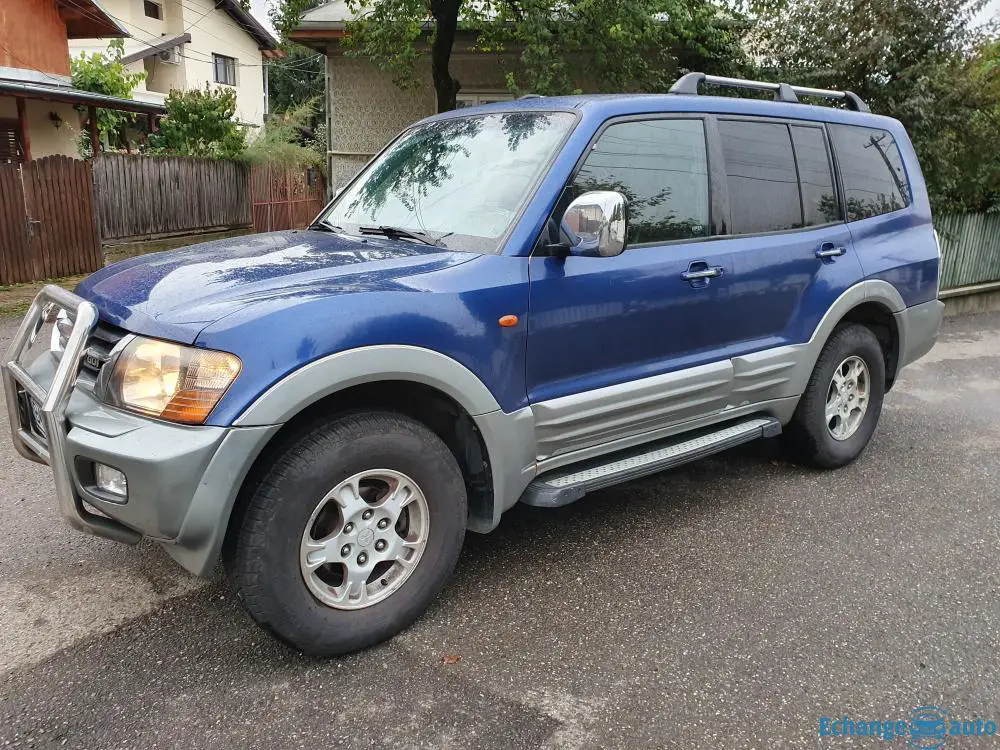 Mitsubishi pajero GDI v6 bva 7 places