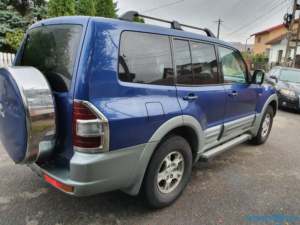 Mitsubishi pajero GDI v6 bva 7 places