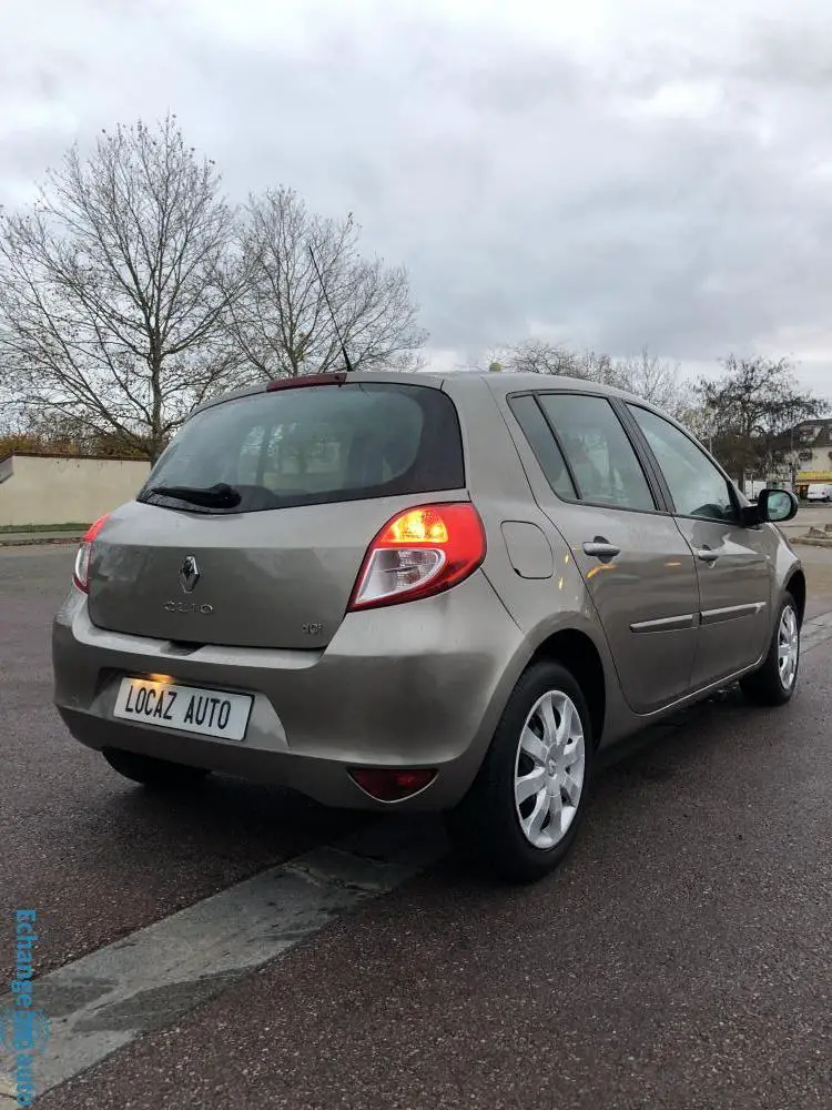 RENAULT CLIO III (2) 1.5 DCI 75 EXPRESSION