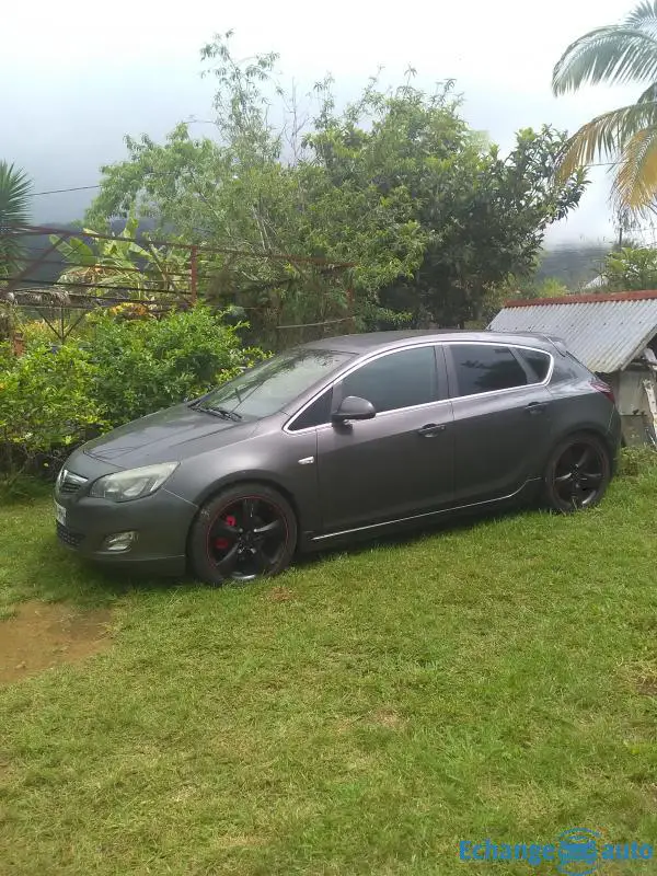 opel astra J / CDTI 2l / 160 CV