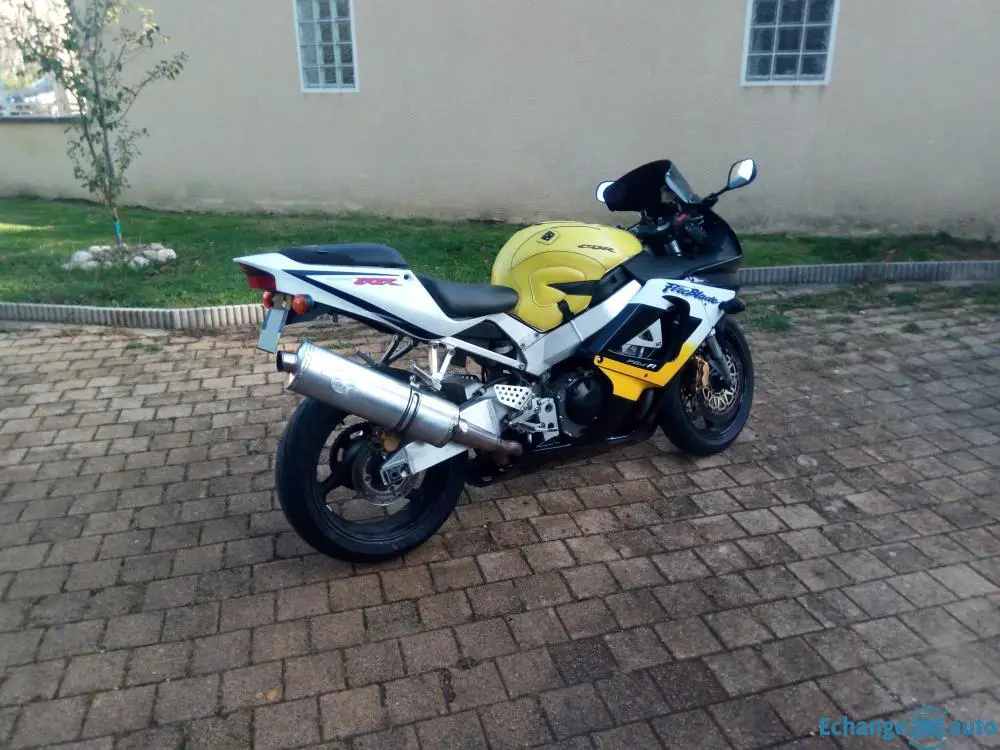Honda 900 CBR (929) échange possible