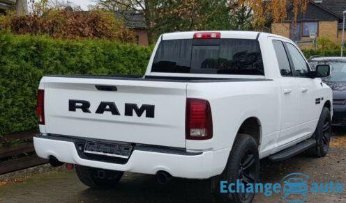 Dodge RAM 1500 Sport 5.7 HEMI