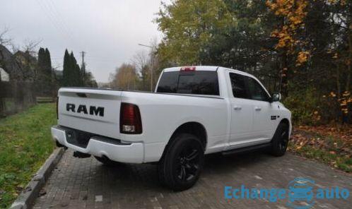 Dodge RAM 1500 Sport 5.7 HEMI