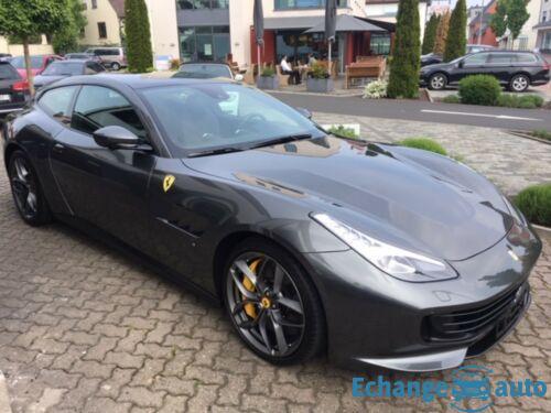Ferrari GTC4 LUSSO