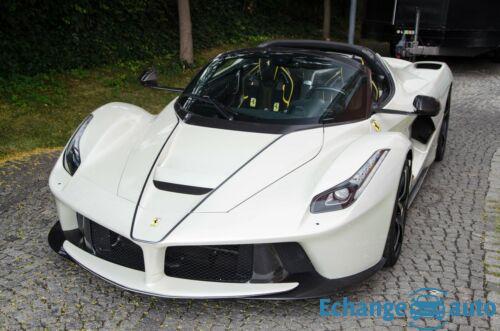 Ferrari LaFerrari Aperta