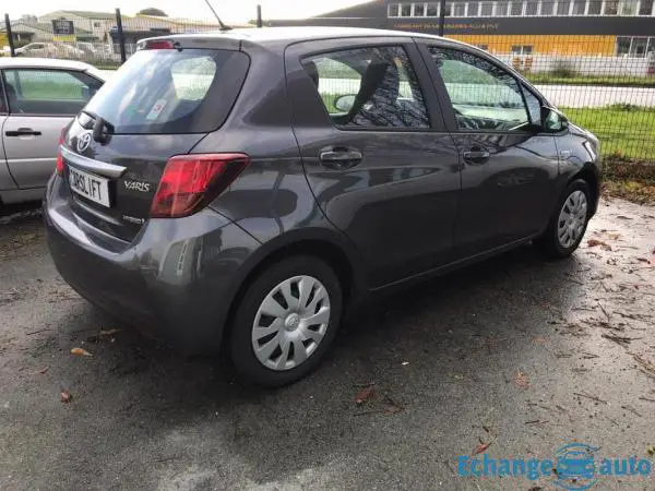 Toyota Yaris 3 Phase II Techno Line Hybrid 1.5 HSD 100ch