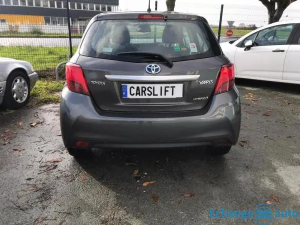 Toyota Yaris 3 Phase II Techno Line Hybrid 1.5 HSD 100ch