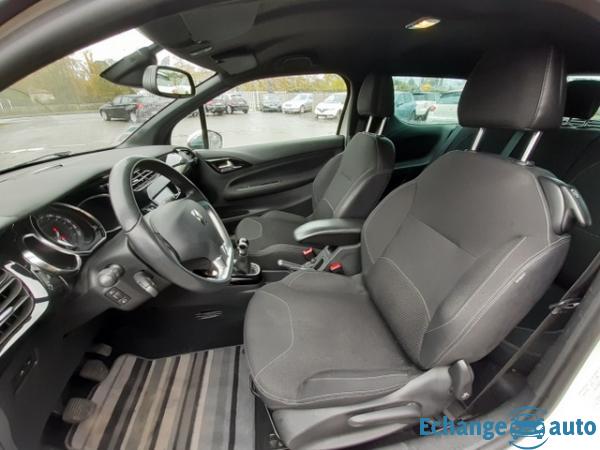 Citroën DS3 1.6 E-HDI 92 SO CHIC - GRAPHIC ART