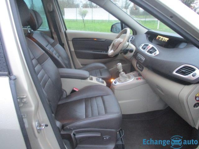 RENAULT GRAND SCENIC III