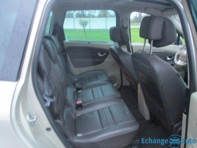 RENAULT GRAND SCENIC III