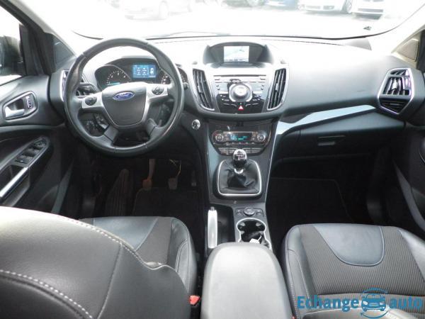 Ford Kuga TITANIUM