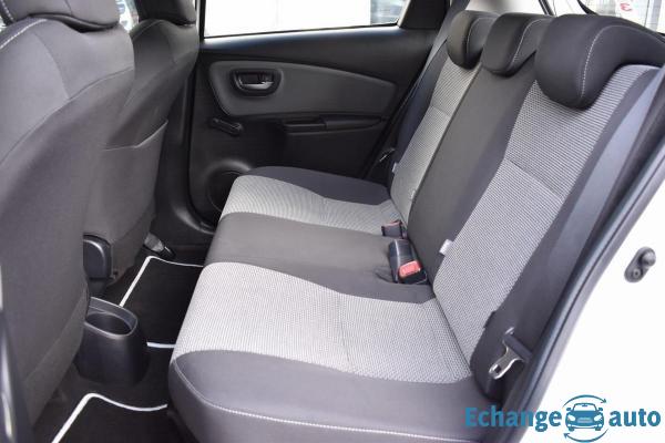 Toyota Yaris III (2) HYBRID 100H DYNAMIC PACK ZEN