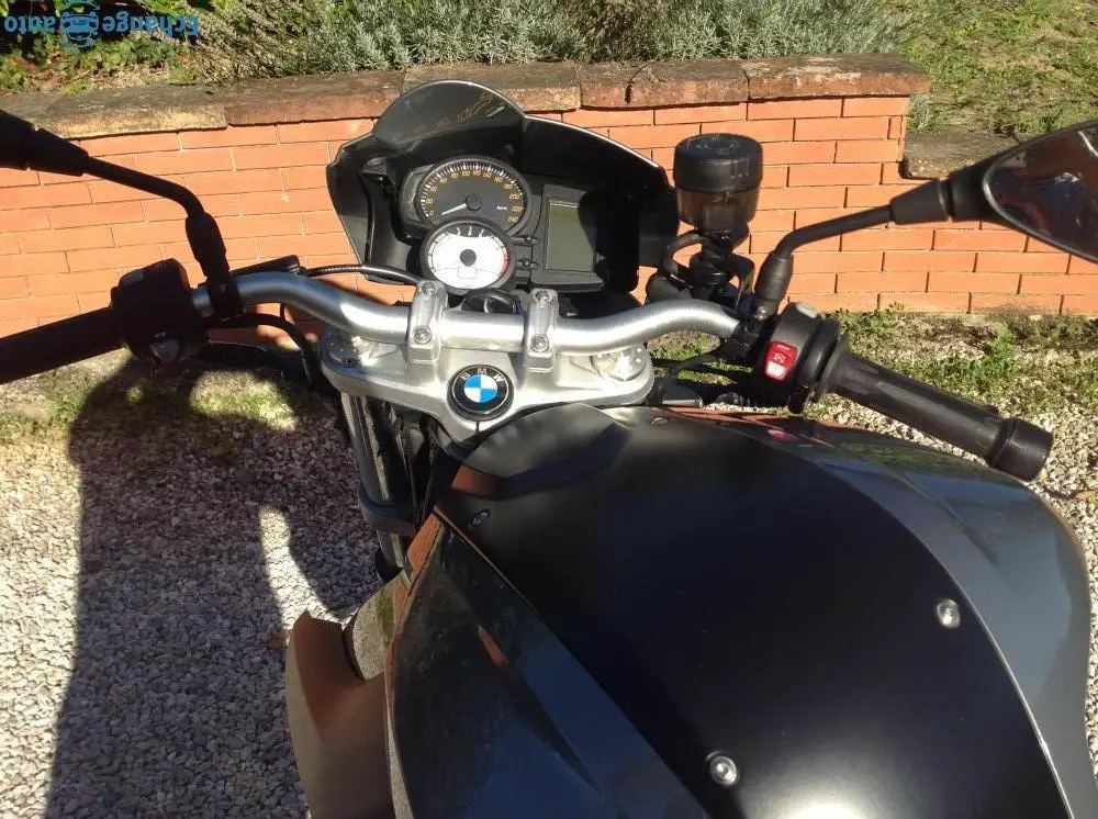 Echange BMW F800R contre Bonneville ou Harley