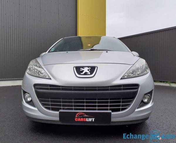 Peugeot 207 BUSINESS PACK 1.6 HDI 92 CH - GARANTIE 6 MOIS