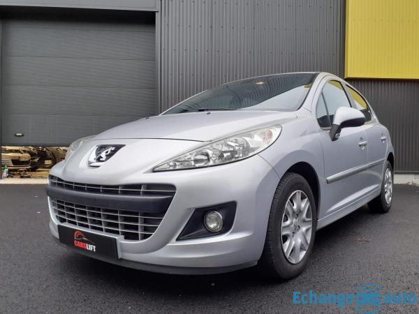Peugeot 207 BUSINESS PACK 1.6 HDI 92 CH - GARANTIE 6 MOIS