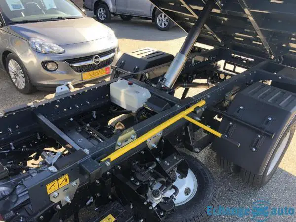 Isuzu Serie N M21 BENNE GROUND SANS ADBLUE