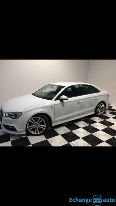 Audi A3 limousine 2L blanche 150ch  s Line