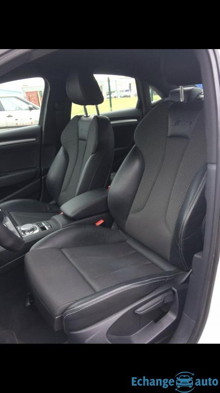 Audi A3 limousine 2L blanche 150ch  s Line