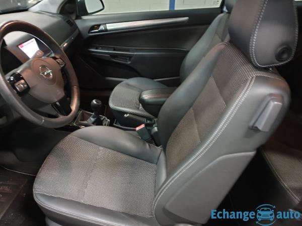 Opel Astra GTC COSMO 1.7 CDTI 125 CH - GARANTIE 6 MOIS