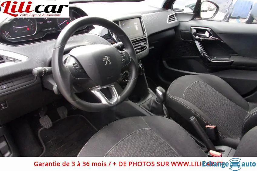 Peugeot 208 1.2 PureTech 82ch BVM5 Style