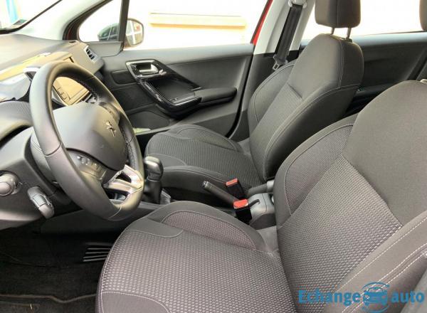 Peugeot 208 1.2L VTI 82CV ALLURE GARANTIE 6 MOIS