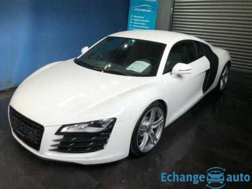AUDI R8 R8 V8 4.2 FSI 420 Quattro R-Tronic