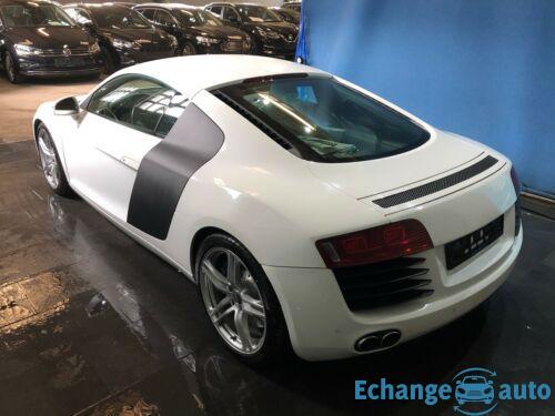 AUDI R8 R8 V8 4.2 FSI 420 Quattro R-Tronic