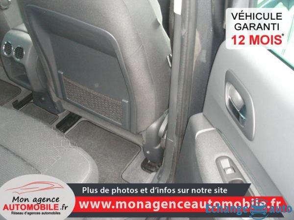 Peugeot 3008 STYLE 1.6 BLUE HDI 120