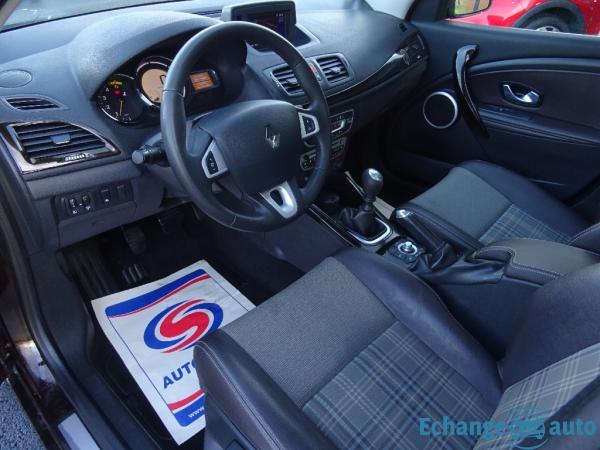 RENAULT MEGANE III  Mégane III dCi 110 FAP eco2 XV De France Champion Euro 5