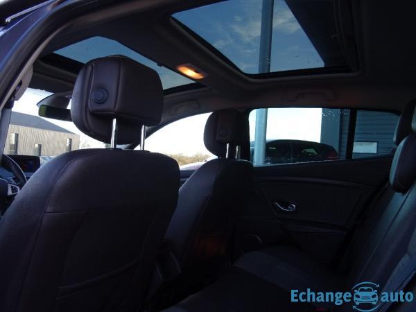 RENAULT MEGANE III  Mégane III dCi 110 FAP eco2 XV De France Champion Euro 5