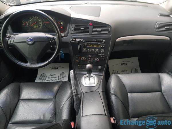 VOLVO S60 2.4 D - 7cv Summum 130cv