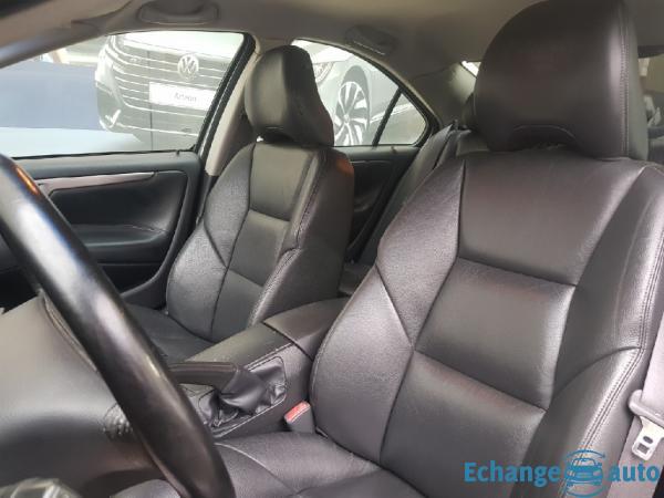 VOLVO S60 2.4 D - 7cv Summum 130cv