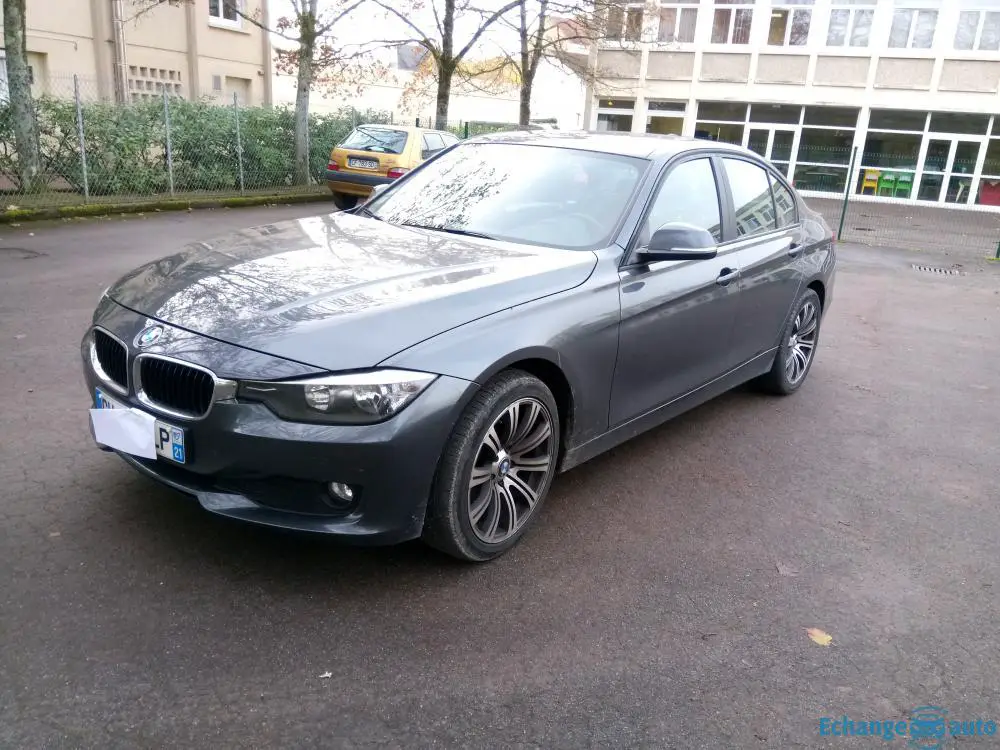 BMW 318 D F30
