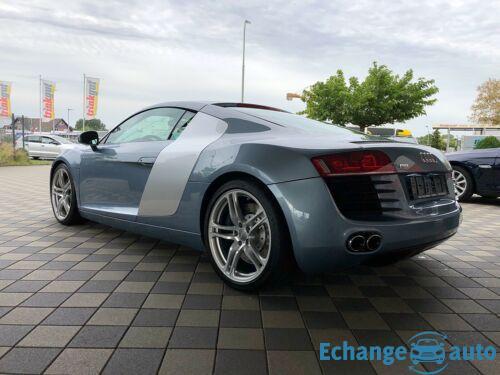 AUDI R8 R8 V8 4.2 FSI 420 Quattro R-Tronic