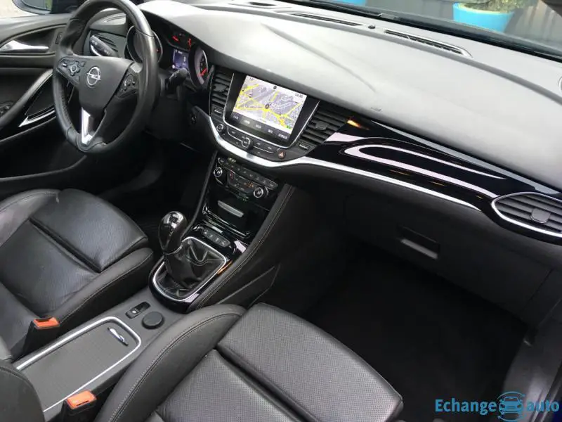 OPEL ASTRA SPORTS TOURER