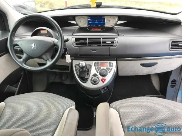 PEUGEOT 807 2.0 HDi 163ch  Active 7 Places