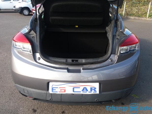 RENAULT MEGANE Mégane III dCi 110cv eco2Dynamique 