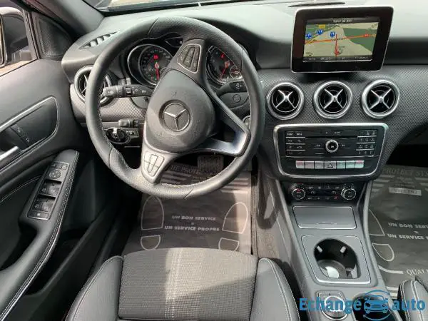 MERCEDES CLASSE A 200 156CV Business+8600KM+2018