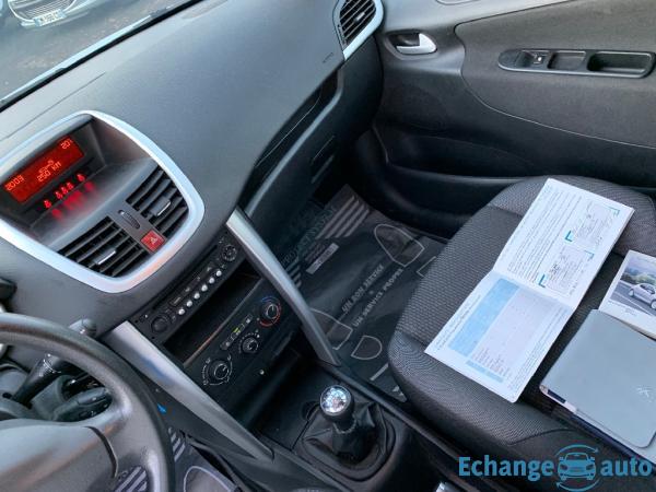 PEUGEOT 207 + 1.4 HDi 68ch BLUE LION+2013+115MKM