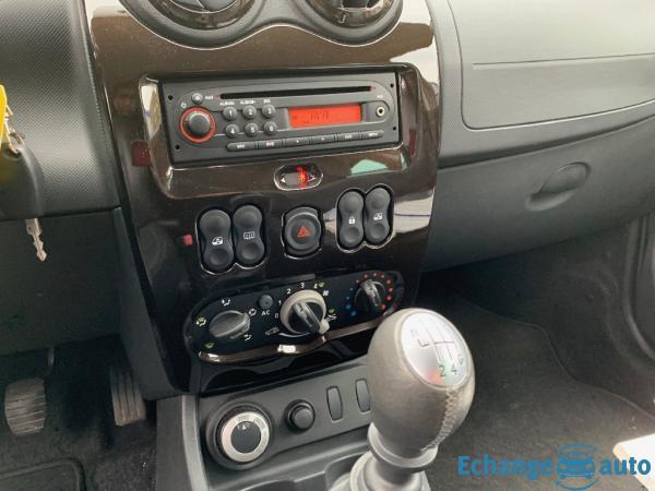 DACIA DUSTER 1.6 105CV 4x4 Prestige+ATTELAGE+70MKM