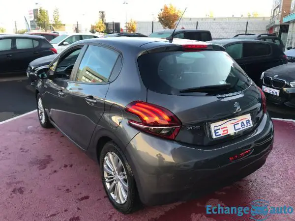 PEUGEOT 208 BlueHDi 100ch Signature+2019+CAMERA