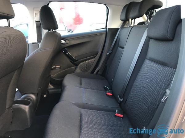 PEUGEOT 208 BlueHDi 100ch Signature+2019+CAMERA