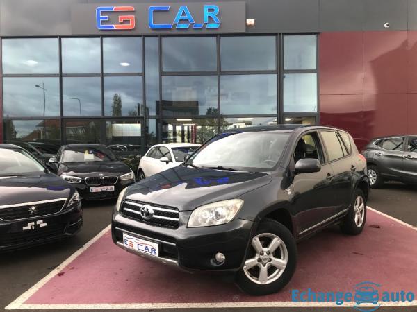 TOYOTA RAV4 D-4D136 Lounge GPS+4X4+170 000 KMS